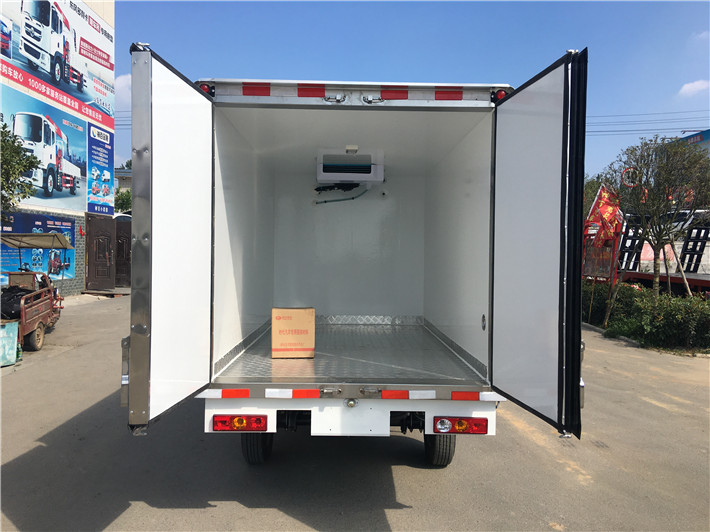 福田祥菱（2.8米）冷藏車