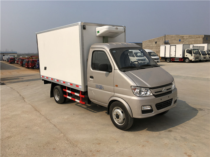 長安后四輪（3米）冷藏車