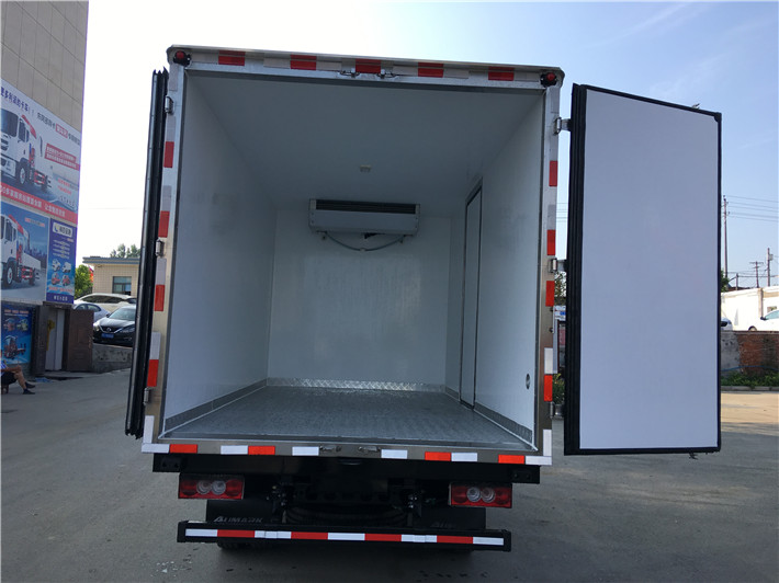 福田歐馬可S3（4.2米）冷藏車