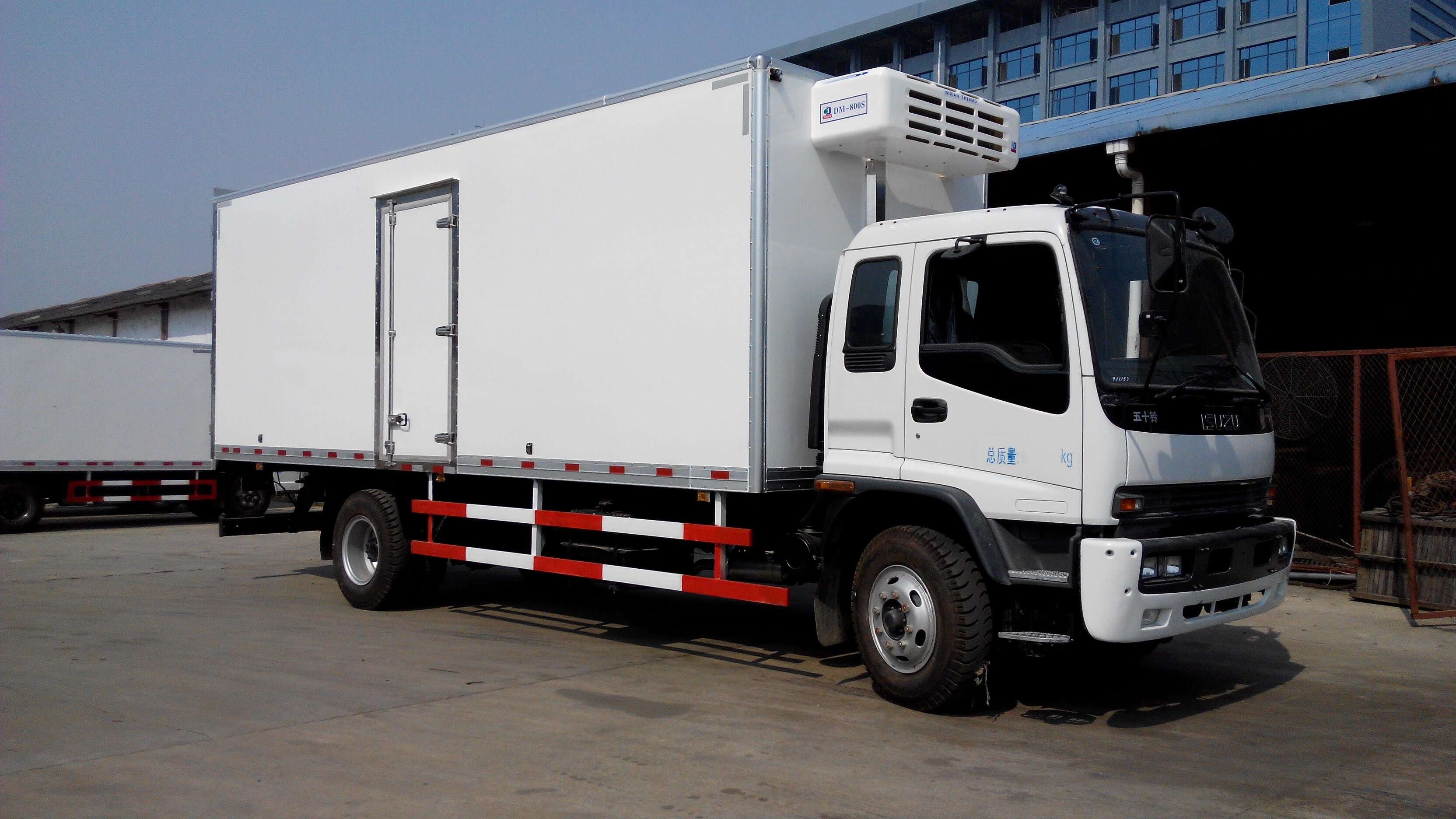 五十鈴（7.2米）冷藏車