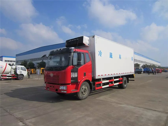 （國六）解放J6L 6米8冷藏車