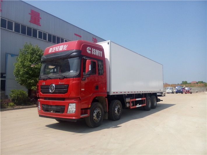 陜汽德龍前四后八9.6米冷藏車